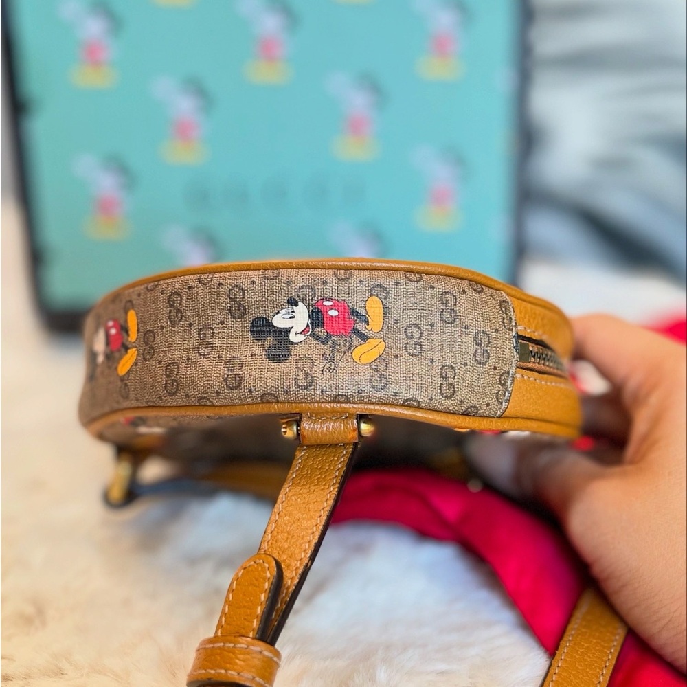 Gucci x Disney Micro GG Supreme Round Mickey Mouse Backpack - Picture 9 of 16